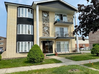 11255 S Roberts Rd Unit 2S, Palos Hills, IL 60465