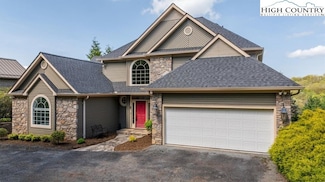 740 Turnberry Dr, Glade Valley, NC 28627