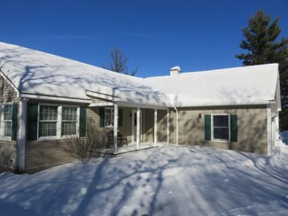19 Pheasant Ln, Canaan, NH 03741