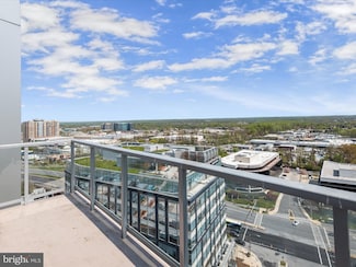 930 Rose Ave Unit 2105, North Bethesda, MD 20852