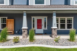 5200 S Desert Dove Loop, West Richland, WA 99353