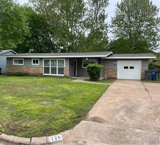 726 N Xenophon Ave, Tulsa, OK 74127