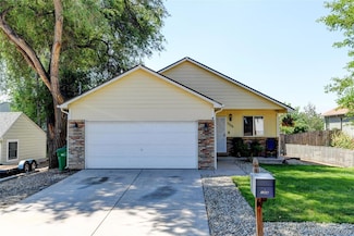 1306 Pleasant Acres Dr, Evans, CO 80620