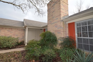 2818 Chimneystone Cir, Sugar Land, TX 77479
