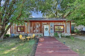 12 Old Shawnee Trail Dr, Gordonville, TX 76245