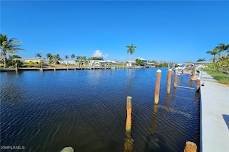 3883 Coconut Dr, Saint James City, FL 33956