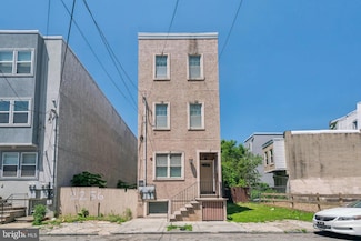 2258 N 12th St, Philadelphia, PA 19133