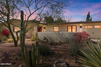 318 E Concorda Dr, Tempe, AZ 85282