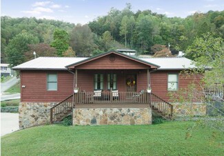 23 Hamilton Ln, Hazard, KY 41701