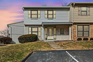 13393 Hiddendale Ln, Ballwin, MO 63021