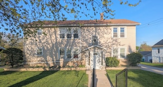 607 Walnut St Unit 5, Lemont, IL 60439