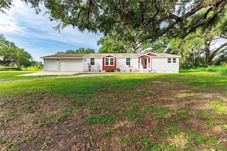 6728 Sutton Oaks Ln, Zephyrhills, FL 33541