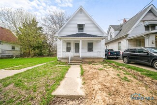 3251 Cottage Ave, Toledo, OH 43608