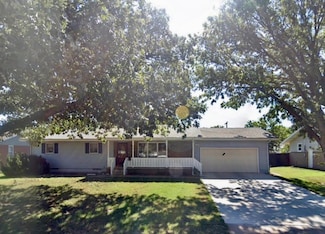 1253 N Krug St, Russell, KS 67665