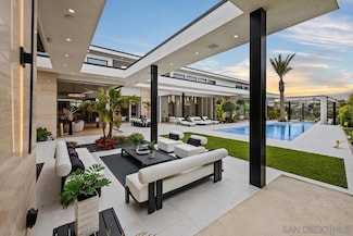 6283 La Jolla Scenic Dr S, La Jolla, CA 92037