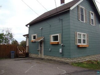 1014 N 24th Ave W, Duluth, MN 55806