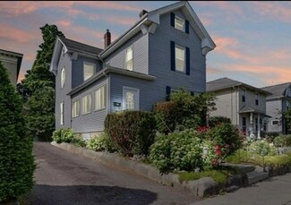 14 Pearl St, Medford, MA 02155