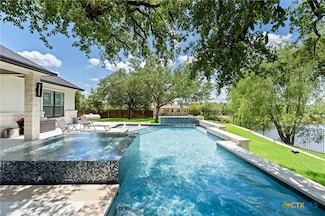 18 Cedro Cir, Belton, TX 76513