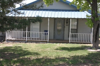 100 Dove Rd, Sanford, TX 79078