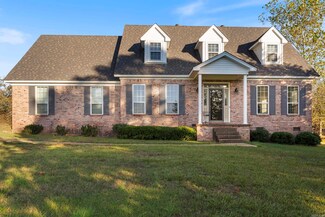 51 Belle Meadow Ln, Little Rock, AR 72210
