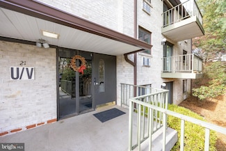 21 Dougherty Blvd Unit V1, Glen Mills, PA 19342