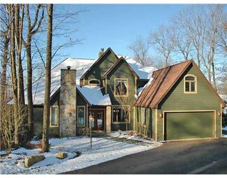 2309 S Ridge Dr, Somerset, PA 15501