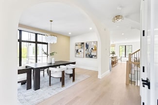 132 Nonantum Rd Unit 132, Newton, MA 02458