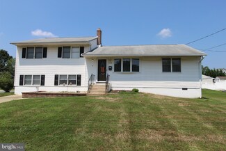 1315 Biggs Rd, Wilmington, DE 19805