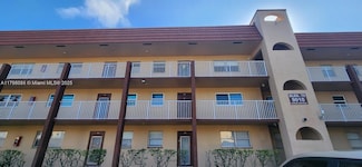 9010 Sunrise Lakes Blvd Unit 304, Sunrise, FL 33322