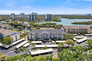 340 Horse Creek Dr Unit 403, Naples, FL 34110