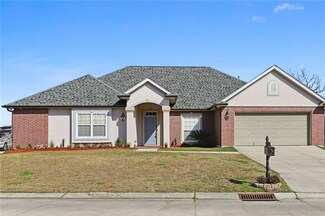 2752 Acadiana Trace, Marrero, LA 70072