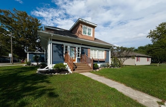 702 E Main St, Greentown, IN 46936