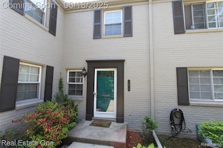 1670 Graefield Rd Unit 63, Birmingham, MI 48009