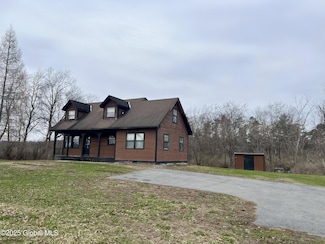 139 Butler Rd, Hampton, NY 12837