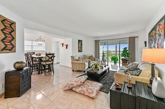 3755 Via Poinciana Unit 6010, Lake Worth, FL 33467