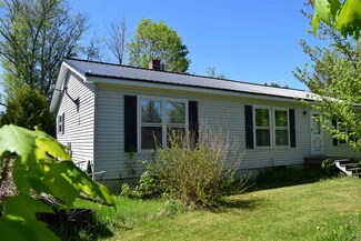 76 Mechanic St, Lancaster, NH 03584