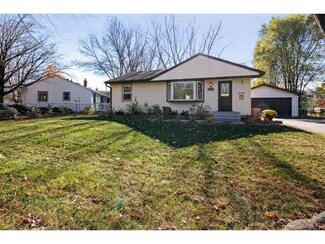 512 County Road J W, Shoreview, MN 55126