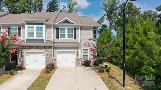 761 Little Bluestem Dr, Lake Wylie, SC 29710