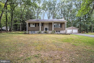 703 Old Limekiln Ln, Newport, PA 17074