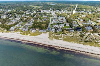 29 Braddock St, Harwich, MA 02646