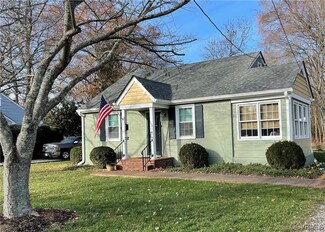 108 Mac Murdo St, Ashland, VA 23005