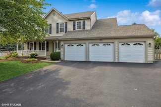 732 Green Castle Ct, West Dundee, IL 60118