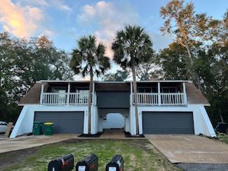 106 Star Dr Unit A,B, & C, Fort Walton Beach, FL 32547
