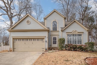 110 Creekside Dr, Fort Mill, SC 29715