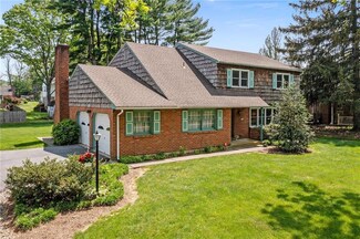 34 Iroquois St, Emmaus, PA 18049