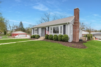 2332 Hart St, Dyer, IN 46311