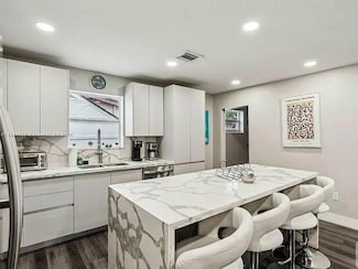 2300 Island Dr, Miramar, FL 33023