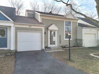 217 W Fairfield Ct, Palatine, IL 60067