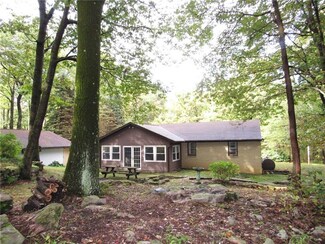 164 County Line Rd, Acme, PA 15610