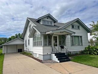 504 S Peach Ave, Marshfield, WI 54449